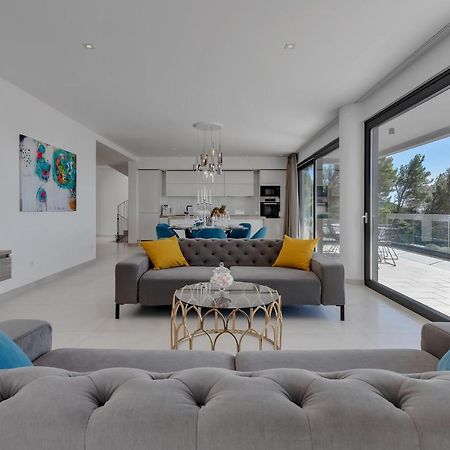 Villa Melody Bast 외부 사진